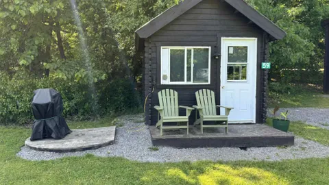 Cabin — image 1 of 5