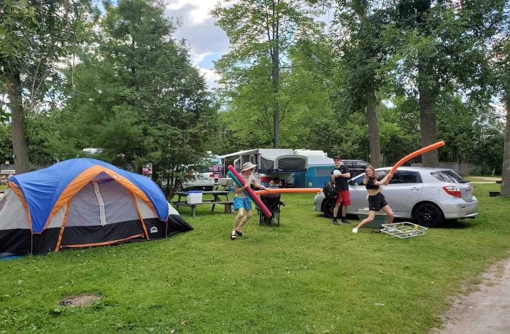 Gateway Camping, Wasaga Beach, Ontario - Photo 4