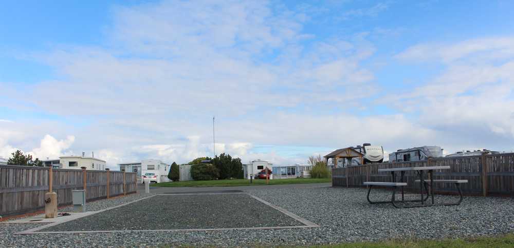 Surfside RV Resort - Photo 4