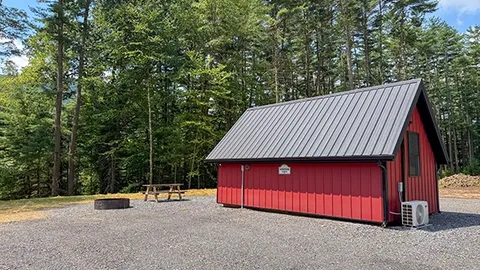 Cabins — image 9 of 9