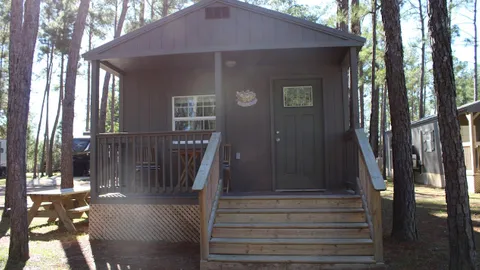 Cottage 6 — image 1 of 8