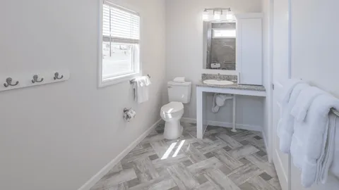 Waterfront Cottage — image 2 of 7