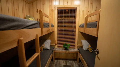 North Shore Yogi Bear™ Cabin — image 2 of 8