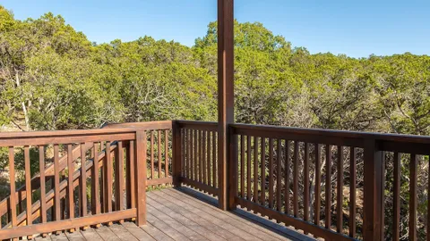 Treetop Cabin — image 2 of 9