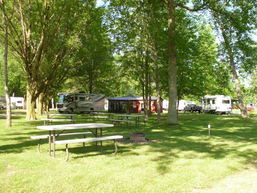 Niagara Hartland RV Resort - Photo 4
