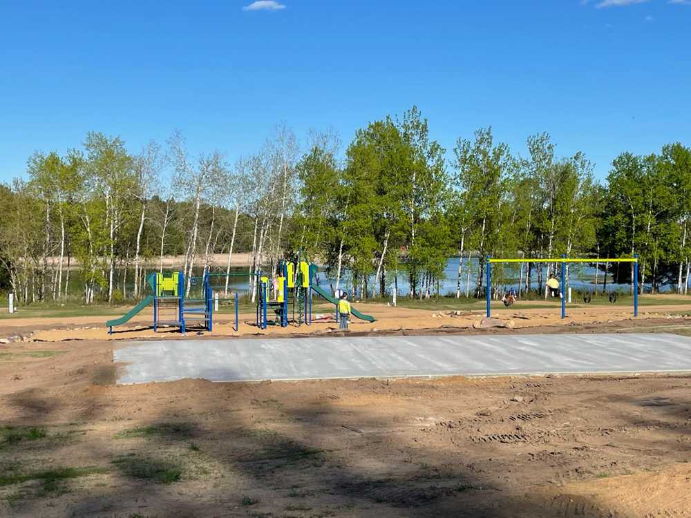 Nevis Campground & RV Park - Photo 2