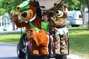 Yogi Bear's Jellystone Park Camp Resort: Eureka, Missouri – photo 5