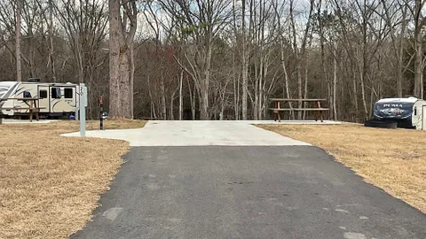 100' Buddy Pull Thru/FHU 30/50amp — image 1 of 1