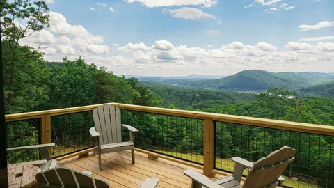 Two Bedroom Cabin #4 (Sleeps 6) — image 1 of 9