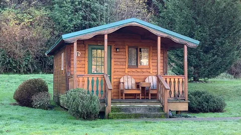 2 Room Cabin — image 1 of 7
