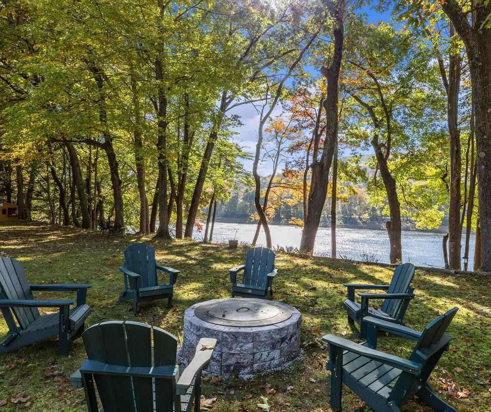 The Outpost Outdoor Resort, Pond Eddy, New York - Photo 3