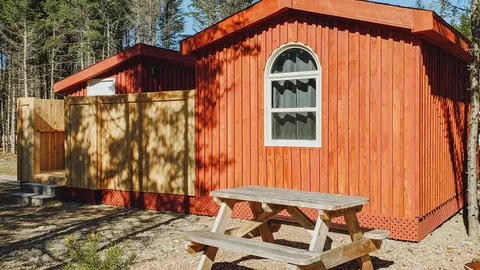 Glamping Cabin w/ Kitchen/Bathroom & Hot Tub — image 1 of 5