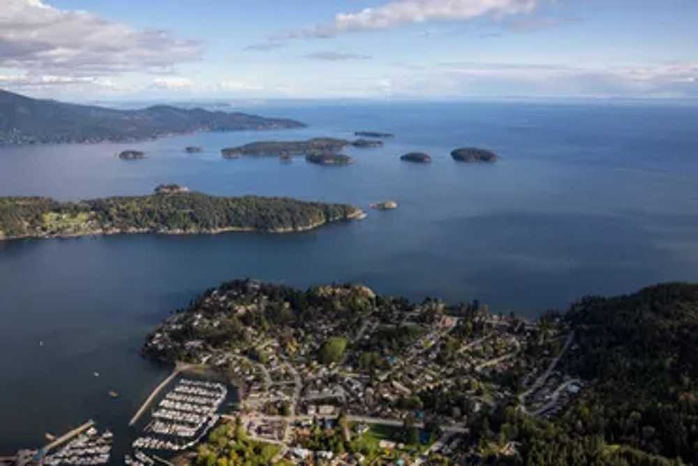 Gibsons Creek RV Resort & Campground, Gibsons, British Columbia - Photo 4