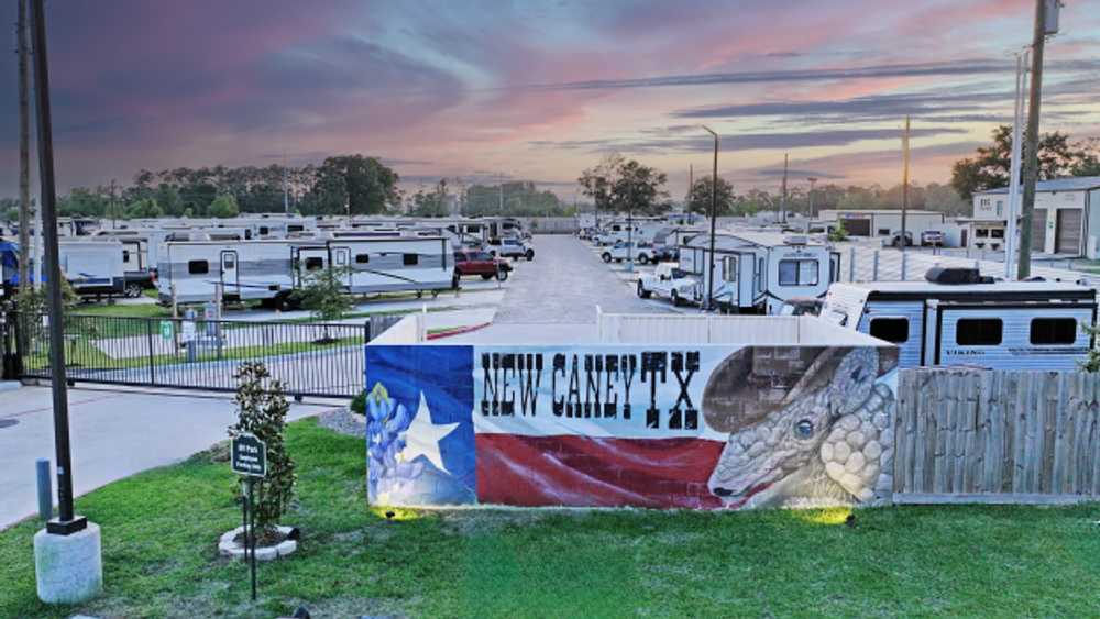 New Caney RV Park - Photo 5