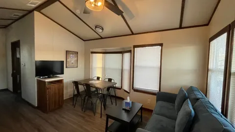 Standard Cabin — image 1 of 7