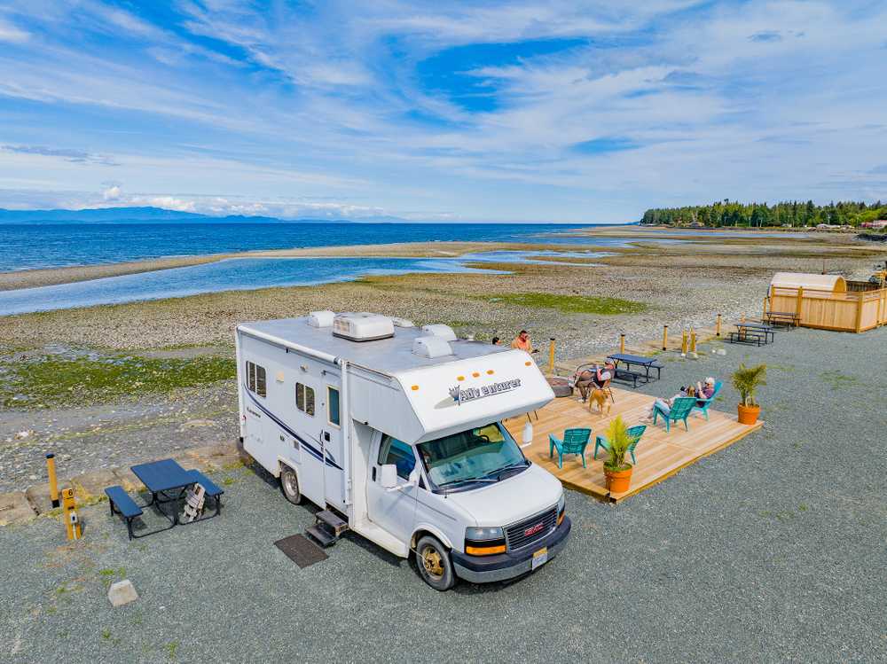 Roam Beach Resort, Qualicum Beach, British Columbia - Photo 2