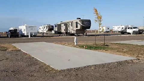 Deluxe Full Hookup RV Site — image 2 of 2