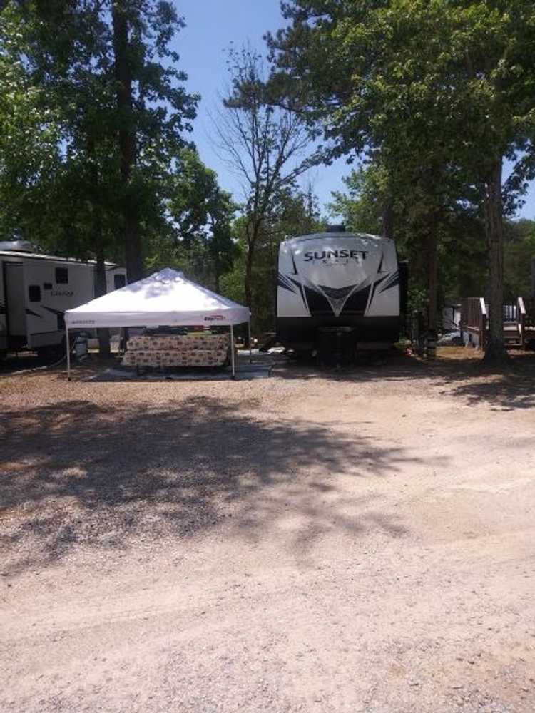 50/30 Amp Pull Through Full Hook Up RV Site