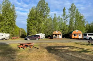 Riverside RV & Camper Park – photo 3