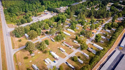 30/50 Amp Full Hookup RV Site — image 7 of 7