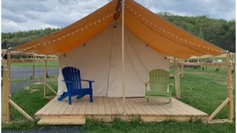 Double Love Glamping Pod — image 1 of 2