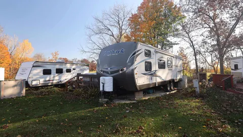 Standard Back In RV Site with Sewer Hook Ups — image 1 of 8