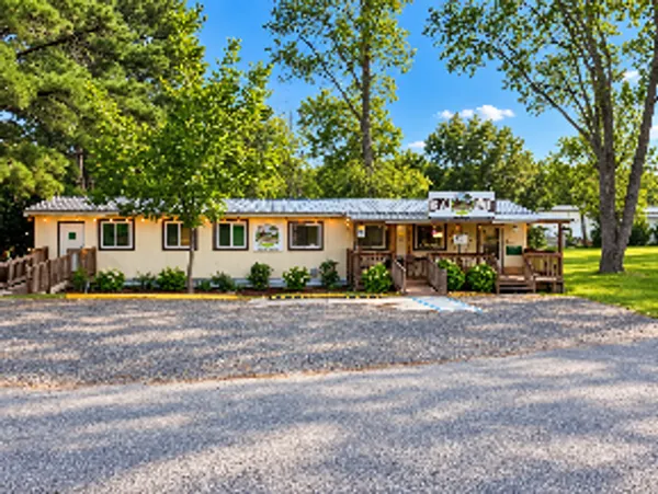 Train Station RV Park Tifton, Tifton, Georgia campground