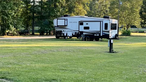 Magnolia Flats B — image 1 of 2
