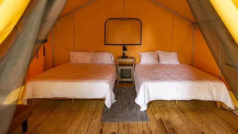Glamping Tent — image 2 of 4