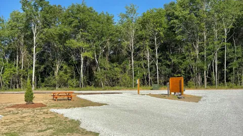 Standard 30/50amp FHU Site — image 17 of 17