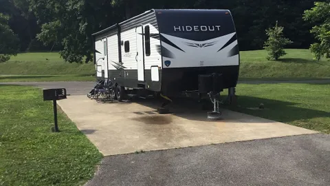 Pull-Through RV Site — image 1 of 3