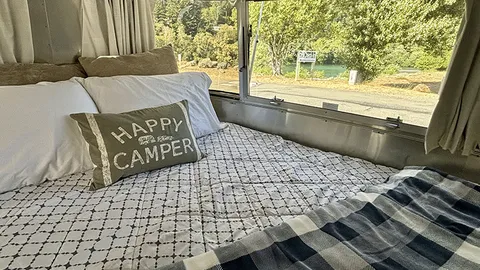 Airstream Suite — image 2 of 6