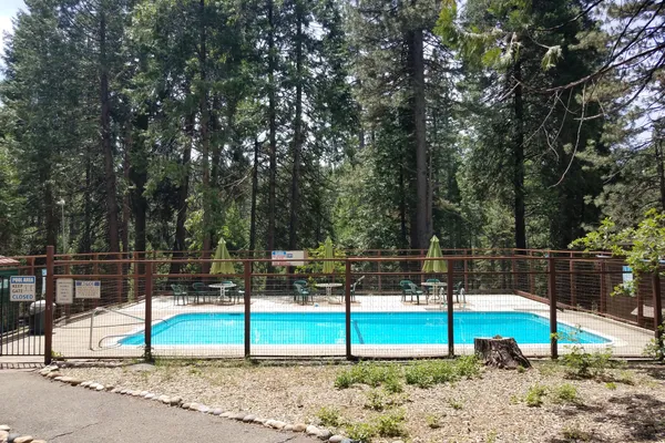 Golden Pines RV Resort – photo 1