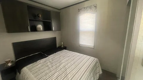 2 Bedroom Resort Cottage — image 6 of 6