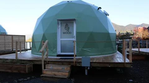 Pod Site - Sunrise — image 1 of 11
