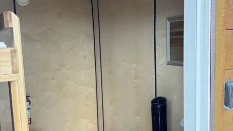 Hut 6 - 2 Single Bunk (No Bedding Included) — image 2 of 3