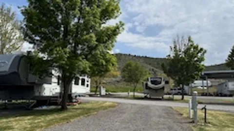 Premium Pull-Thru 30/50 Amp RV Site — image 1 of 2