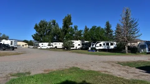30 Amp Back-In RV Site — image 2 of 6