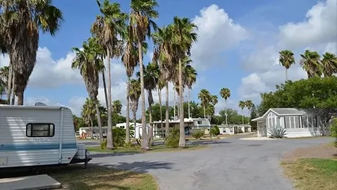 Premium Full Hookup RV Site — image 5 of 5