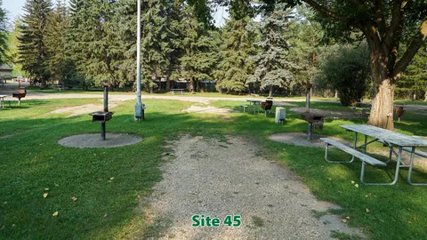 Pull-Through RV Site — image 1 of 2