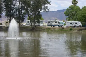 Reflection Lake RV Park & Campground – photo 2