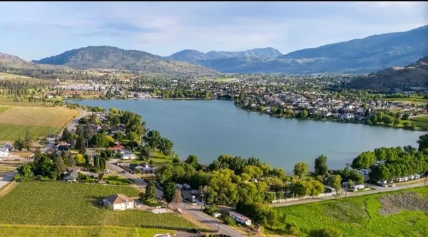 Apple Beach RV Park - Oliver, British Columbia campground