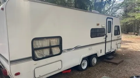 Bunkhouse Camper — image 1 of 9