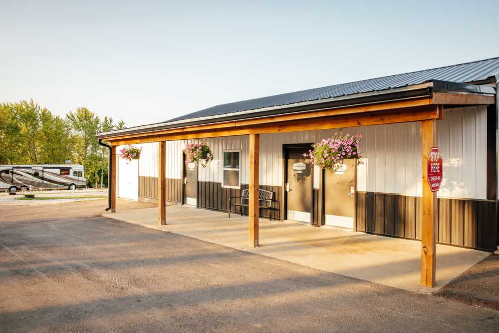 Owl Creek Market & RV Park - Photo 4