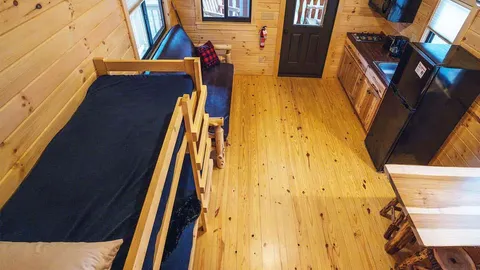 Boo Boo™ Plus Cabin — image 2 of 5