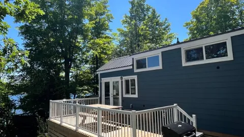 Lakeside Loft — image 2 of 11