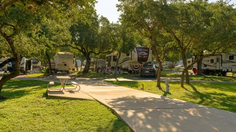 Premiere Full Hookup Pull-Through RV Site — image 2 of 3