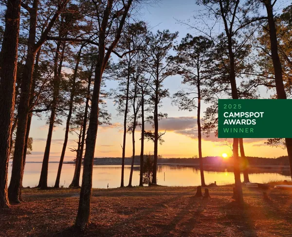 Dixon Landing RV Resort, Grantsboro, North Carolina campground