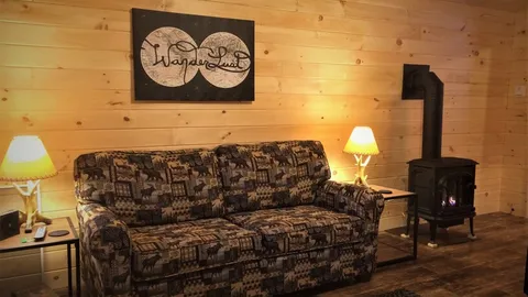 Cabin 37 — image 2 of 5