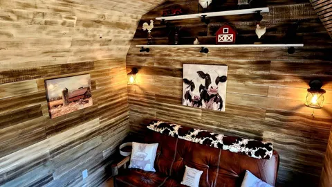 The Barn - Cabin 7 — image 13 of 13
